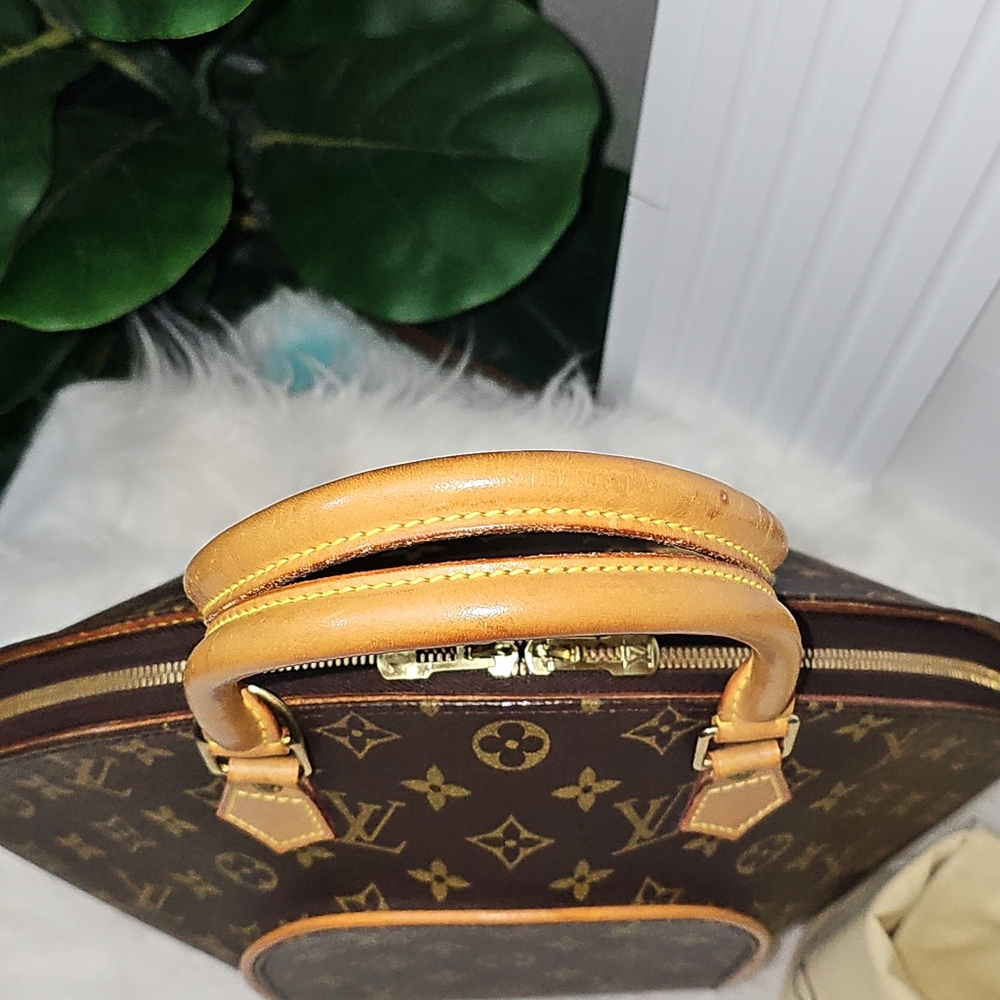 🔥🔥 Beautiful Condition 🔥🔥 Authentic Louis Vuitton Ellipse MM - Picture 15 of 17